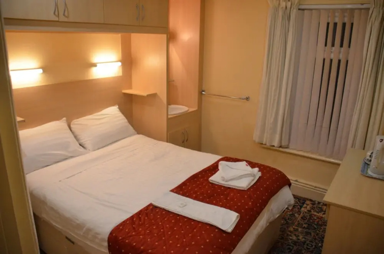 Dukeries Hotel