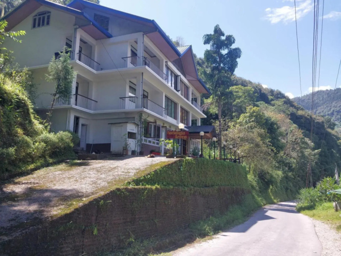 Norbulingka Retreat