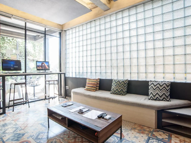 M Boutique Hostel