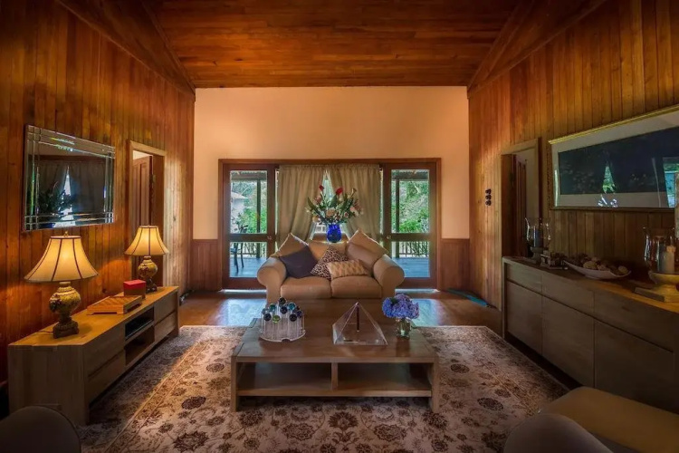 Celestial Dew Guest House, Day Spa, Retreat