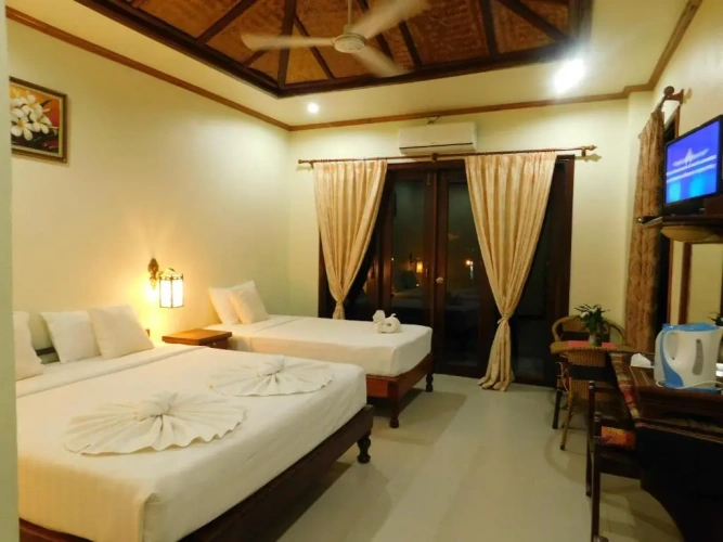 Superior Triple room