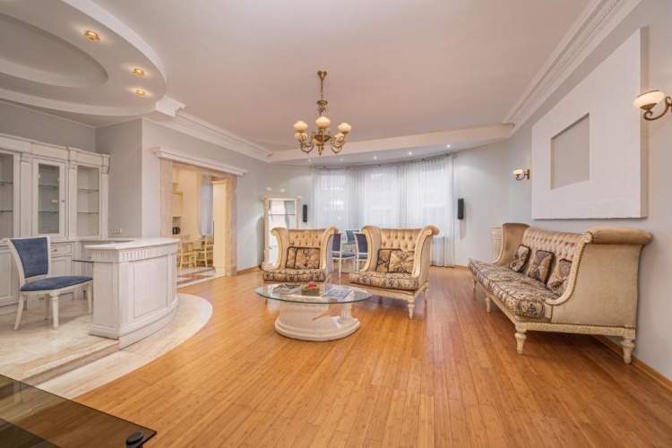 2 Bedrooms Double Apartment