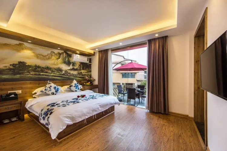Dream In Jiangnan Hotel