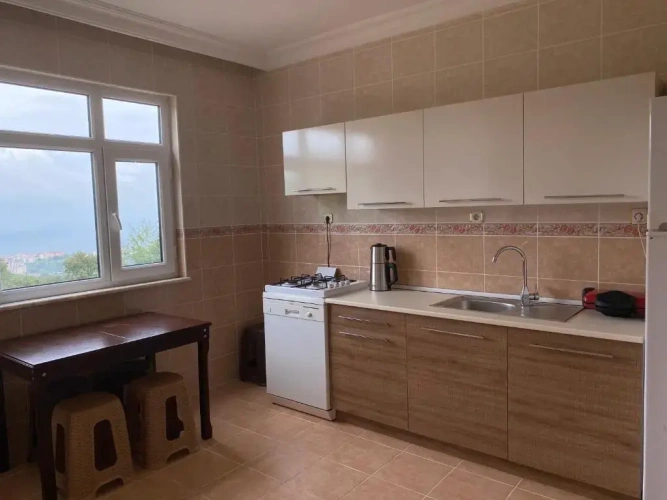 3 Bedrooms Cottage