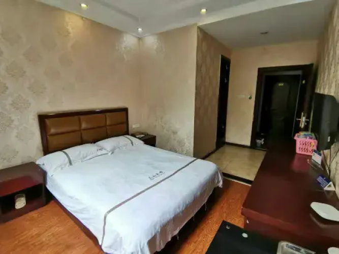 Sanshan Hotel