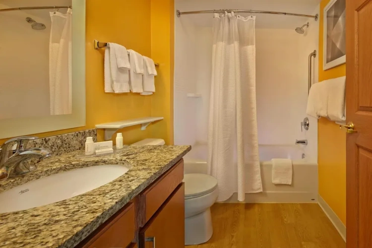 2 Bedrooms Deluxe Suite