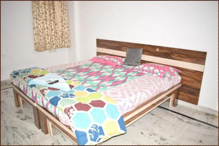 Home Touch Service Apartment