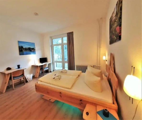 Comfort Double room with balcony and with partial view