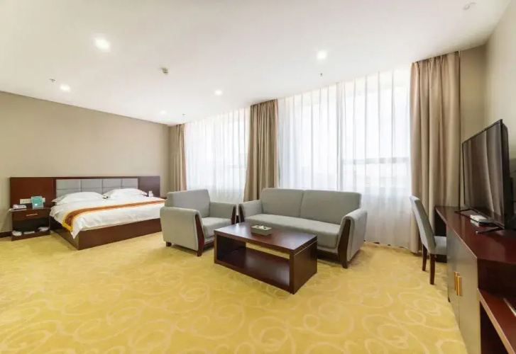Green View Hotel