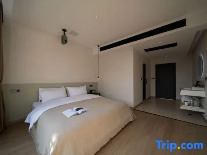 Standard Double room with courtyard view