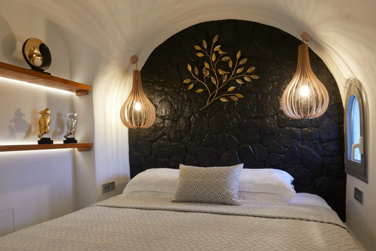 Aecon Suites