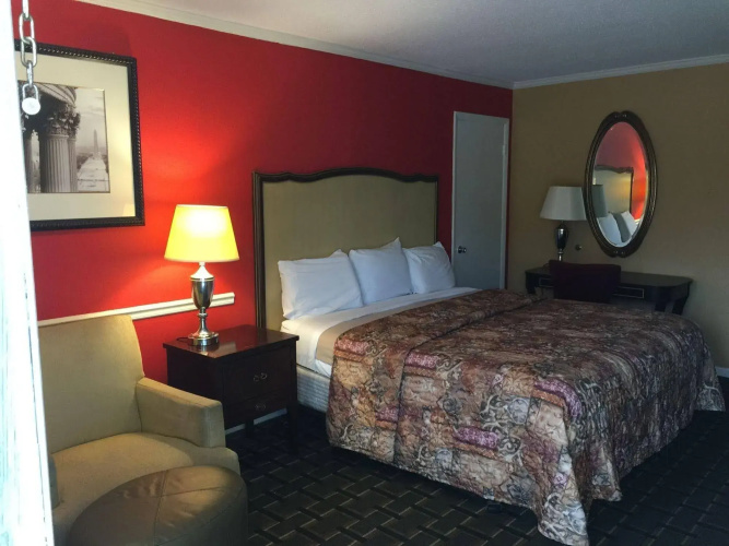 Greenwood Inn
