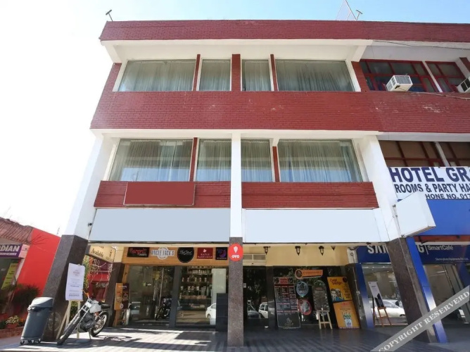 Oyo 5296 Hotel Heritage - Sahibzada Ajit Singh Nagar