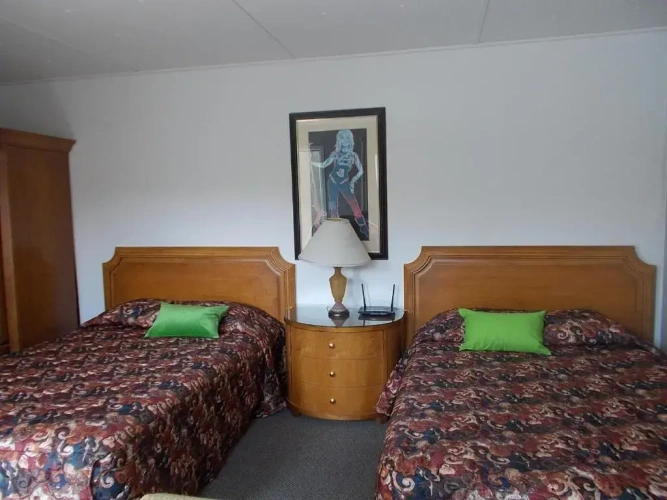 Deluxe Quadruple room