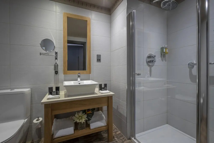 Boyne Valley Hotel - Bed & Breakfast Only