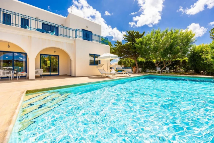 Villa Poseidonas in Peyia