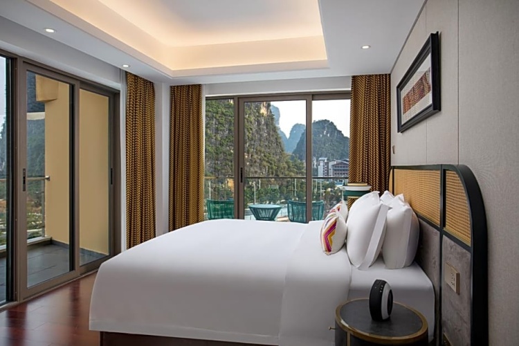 Double Suite with lake view