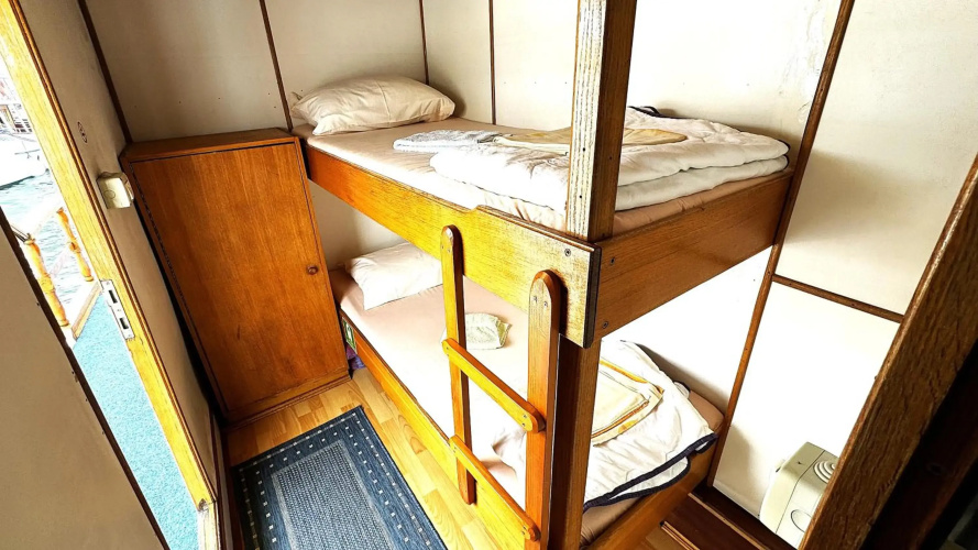 Rhythm Floating Hostel - Zadar
