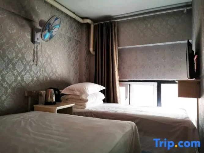 Economy Twin room