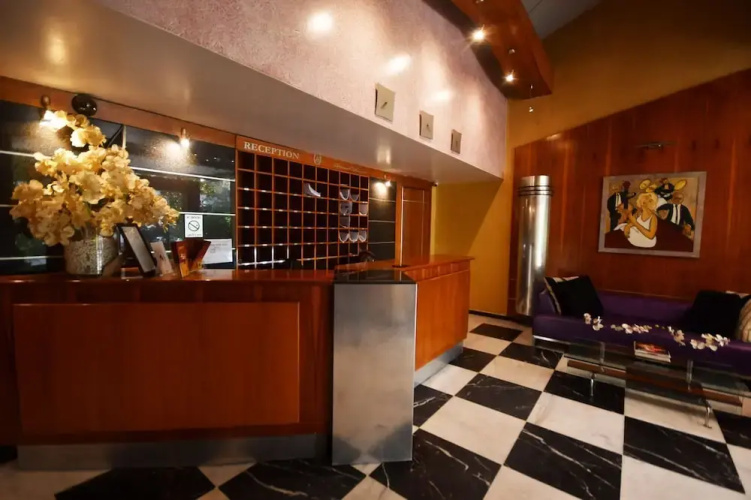 Brazilia Suites Hotel