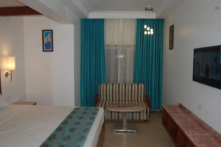Hotel Karai