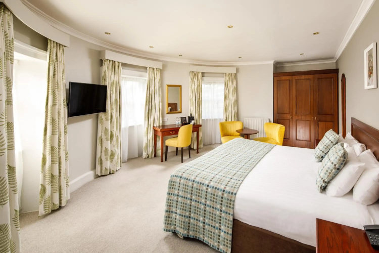 Mercure Gloucester Bowden Hall Hotel