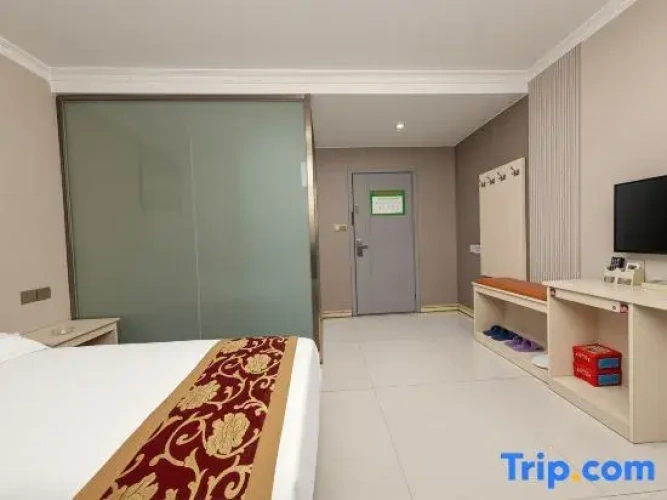 Economy room