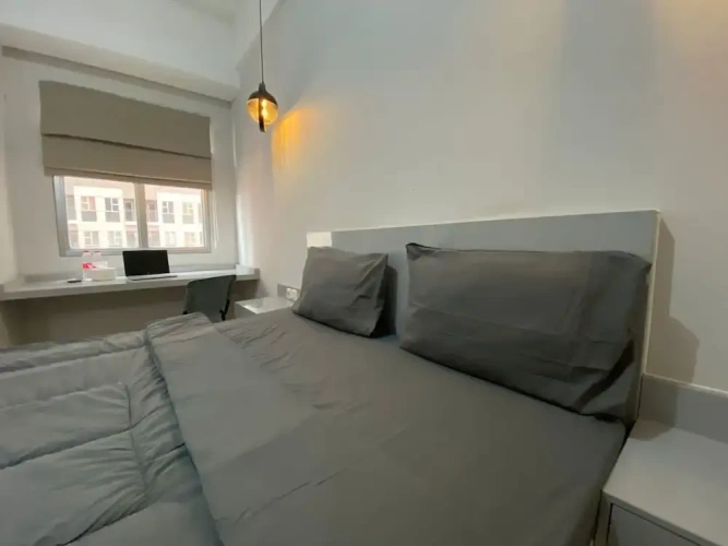 Deluxe Studio