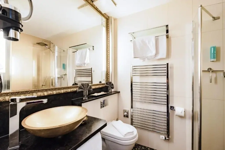 Grand Double room