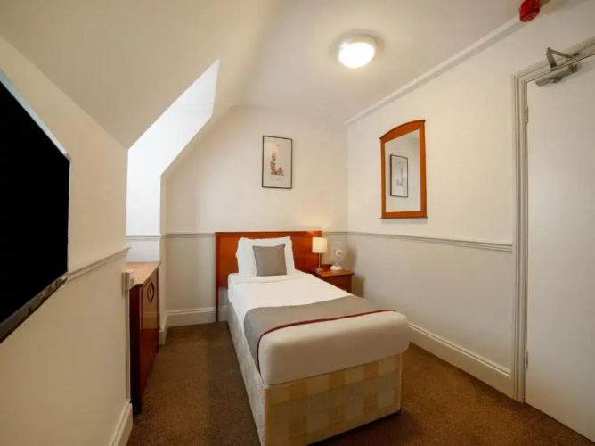 OYO London Luton