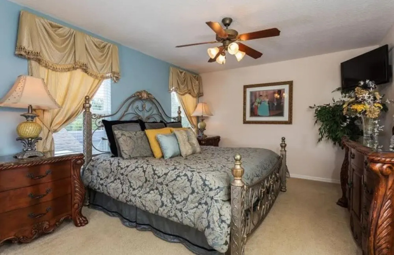 8037 Acadia Estates Ct