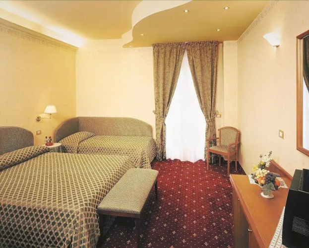Hotel Aurora