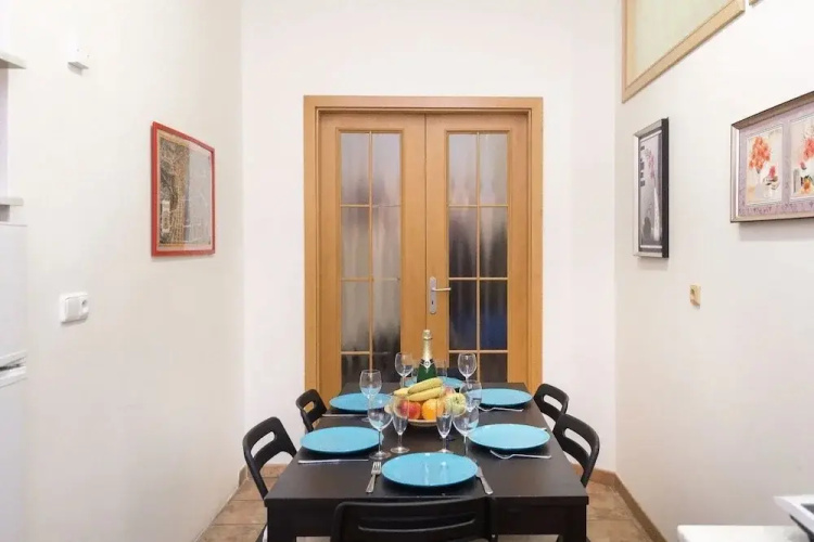 Spasious Apartment in Prague