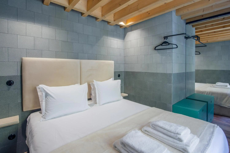 62 Design House II