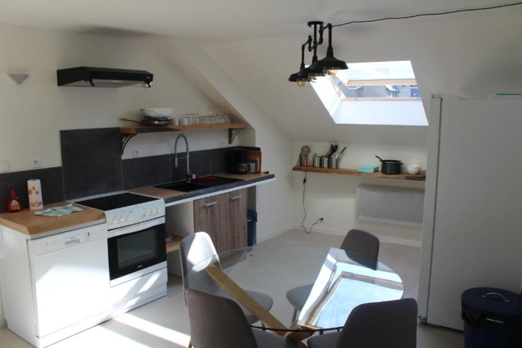 2 Bedrooms Quadruple Apartment