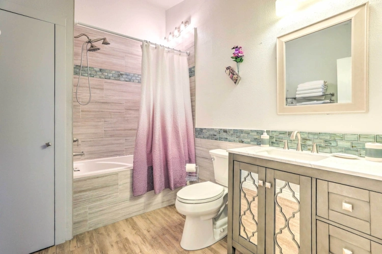 3 Bedrooms Cottage