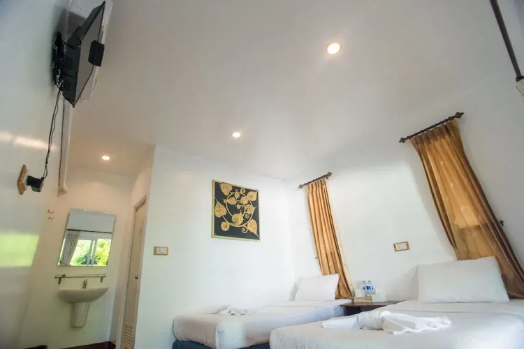 Lipe Brother Resort