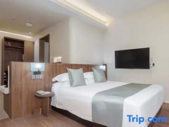 Bed in Dorm (female dorm)