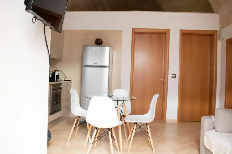 2 Bedrooms Cottage