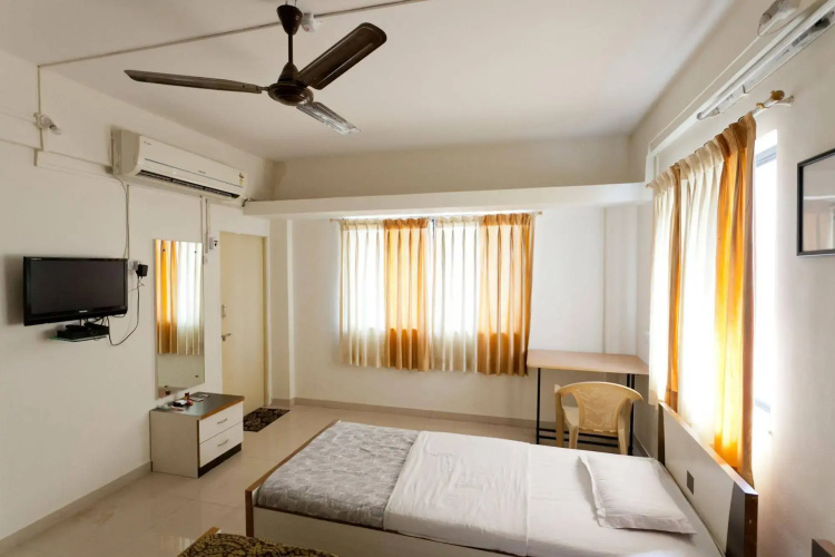 Amigo Serviced Apartments
