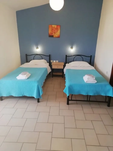 Standard Twin room with balcony