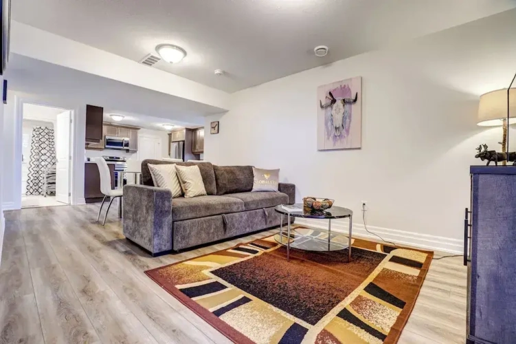 4 Bedrooms Family Apartment with courtyard view