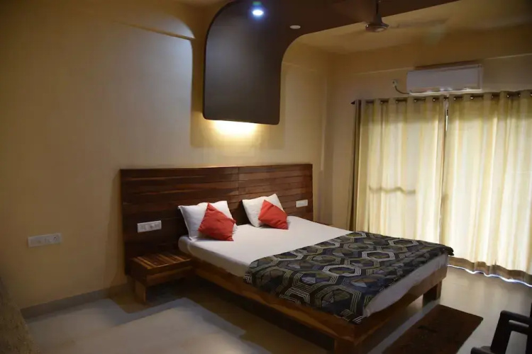 Laguna Beach Resort Murud