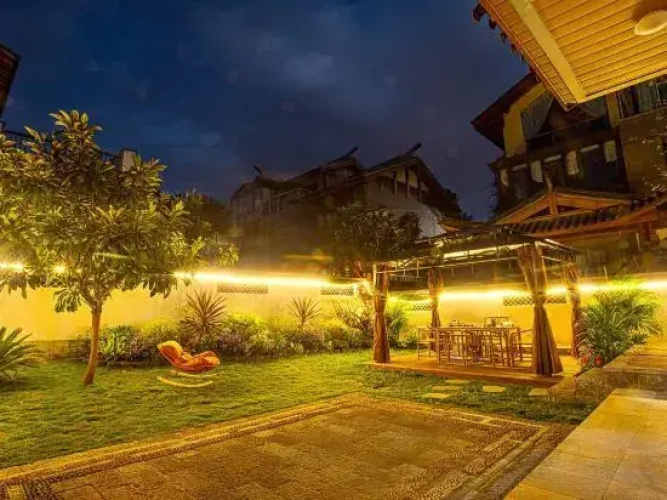 Lijiang Yunxuanju Villa