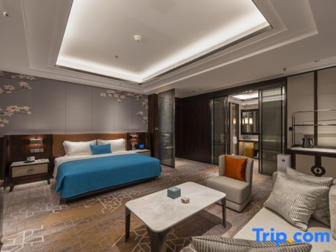 Superior Double room with lake view