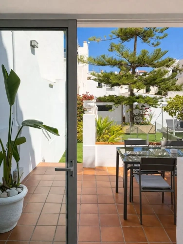 2 Bedrooms Apartment with balcony