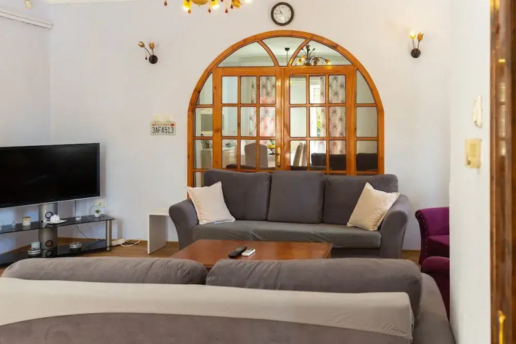 Villa Akinci