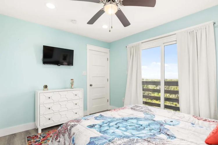 Lighthouse Point 20B by Tybee Vacation Rentals