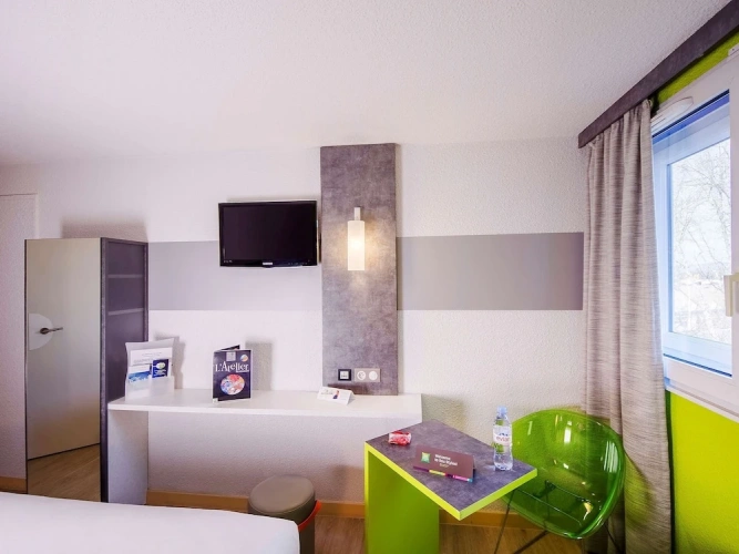 Standard Twin Family room