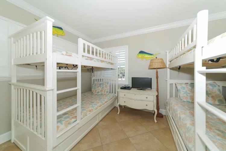 Lighthouse Lagoon Apartment 5